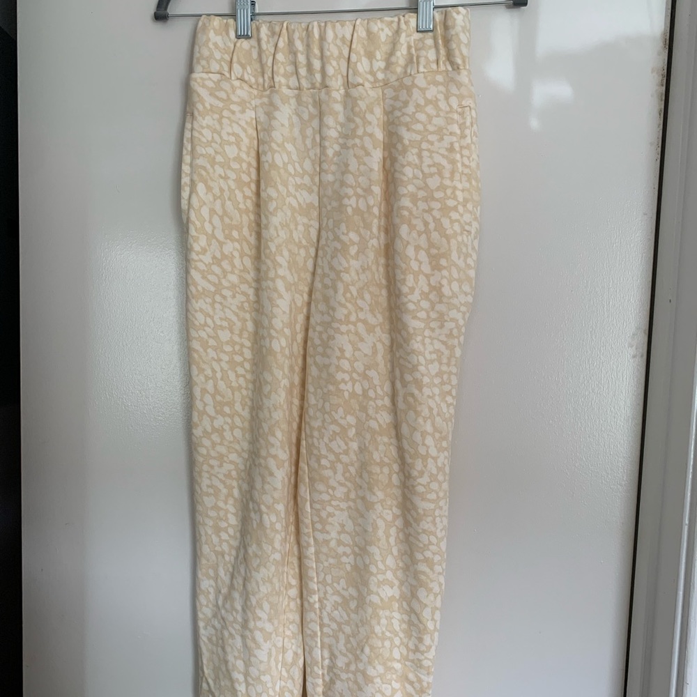 Leopard Fabletics joggers